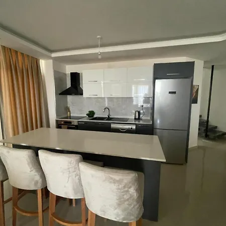 Amazing Flat With Private Pool In Kyrenia *